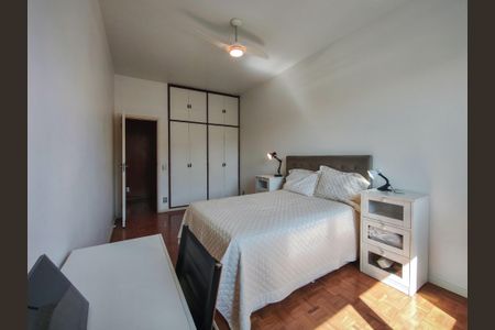 Apartamento à venda com 200m², 4 quartos e 1 vagaQuarto 1