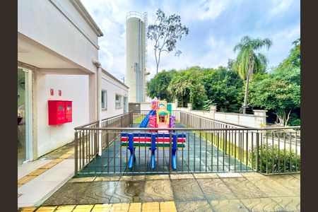 Apartamento à venda com 39m², 2 quartos e 1 vaga Apartamento à venda com 39m², 2 quartos e 1 vagaÁrea comum - Playground