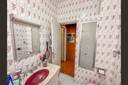 Apartamento à venda com 220m², 3 quartos e 1 vagaBanheiro 