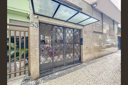 Apartamento à venda com 220m², 3 quartos e 1 vagaFachada