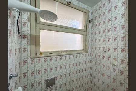 Apartamento à venda com 220m², 3 quartos e 1 vagaBanheiro  1