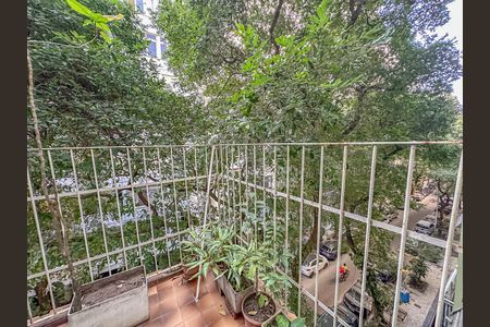 Apartamento à venda com 220m², 3 quartos e 1 vagaVaranda