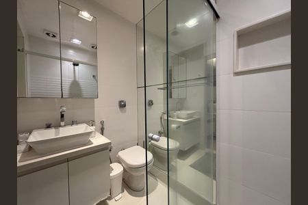 Apartamento à venda com 40m², 1 quarto e 1 vagaSuíte- banheiro