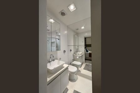 Apartamento à venda com 40m², 1 quarto e 1 vagaSuíte- banheiro