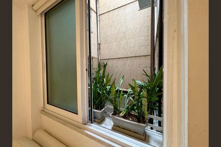 Sala de apartamento à venda com 1 quarto, 40m² em Ipanema, Rio de Janeiro