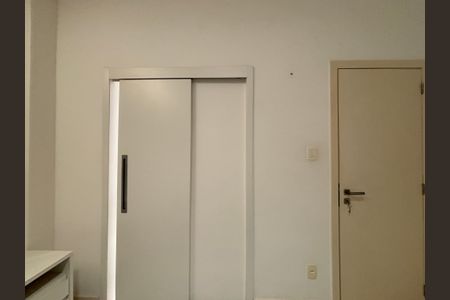 Apartamento à venda com 40m², 1 quarto e 1 vagaSuíte- banheiro