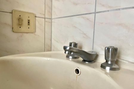 Apartamento à venda com 62m², 2 quartos e 1 vaga Apartamento à venda com 62m², 2 quartos e 1 vagaBanheiro Social