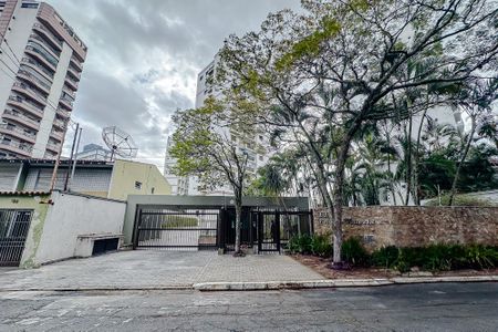 Apartamento à venda com 244m², 5 quartos e 4 vagasFachada