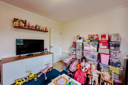 Apartamento à venda com 244m², 5 quartos e 4 vagasQuarto 2