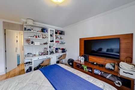 Apartamento à venda com 244m², 5 quartos e 4 vagasSuíte 1