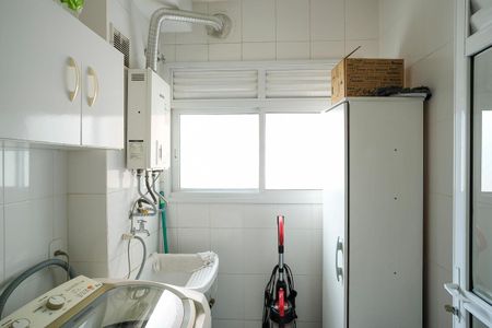 Apartamento à venda com 68m², 2 quartos e 1 vagaÁrea de serviço