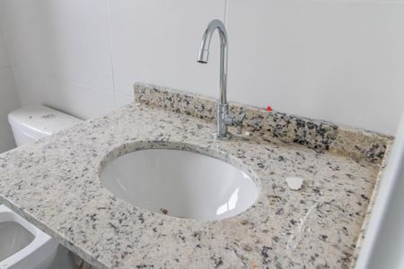 Apartamento à venda com 73m², 3 quartos e 2 vagasBanheiro
