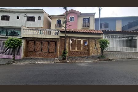 Casa à venda com 150m², 3 quartos e 3 vagasFachada
