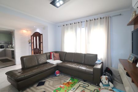 Casa à venda com 150m², 3 quartos e 3 vagasSala