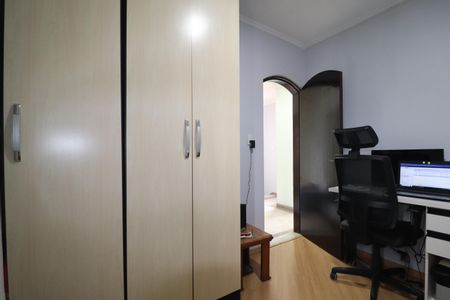 Casa à venda com 150m², 3 quartos e 3 vagasQuarto 2