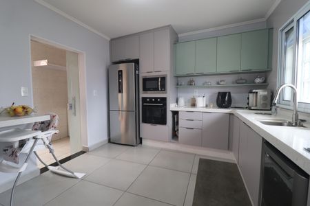 Casa à venda com 150m², 3 quartos e 3 vagasCozinha