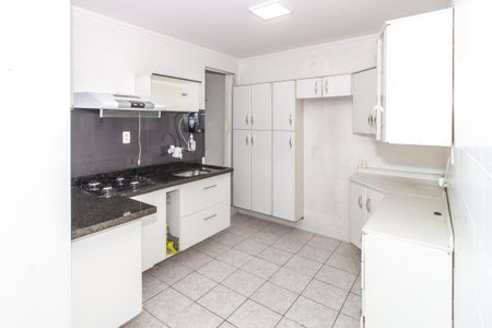 Apartamento à venda com 92m², 2 quartos e sem vaga Apartamento à venda com 92m², 2 quartos e sem vagaCozinha