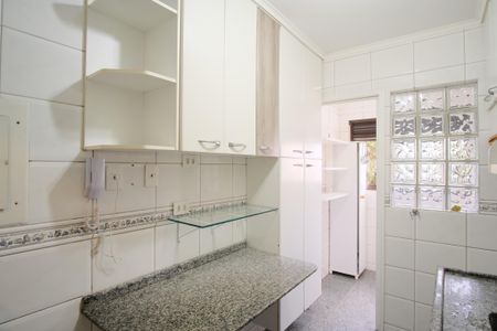 Apartamento à venda com 55m², 2 quartos e 1 vagaCozinha