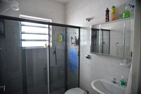 Casa à venda com 200m², 3 quartos e 3 vagasBanheiro Social