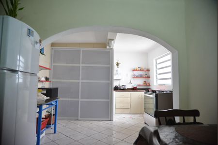 Casa à venda com 200m², 3 quartos e 3 vagasCozinha