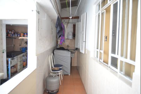 Casa à venda com 200m², 3 quartos e 3 vagasÁrea de Serviço