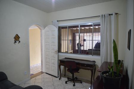 Sala de casa à venda com 3 quartos, 200m² em Jardim Ocara, Santo André