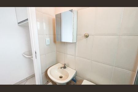 Apartamento para alugar com 25m², 1 quarto e sem vaga Apartamento para alugar com 25m², 1 quarto e sem vagaBanheiro