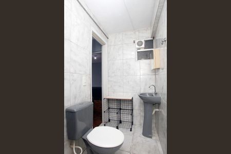 Banheiro Social de apartamento à venda com 1 quarto, 50m² em Centro Histórico, Porto Alegre