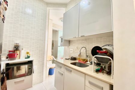 Apartamento à venda com 80m², 2 quartos e sem vaga Apartamento à venda com 80m², 2 quartos e sem vagaCozinha