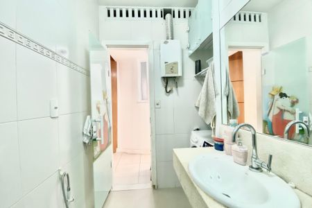 Apartamento à venda com 80m², 2 quartos e sem vaga Apartamento à venda com 80m², 2 quartos e sem vagaBanheiro
