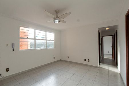 Apartamento para alugar com 80m², 3 quartos e 2 vagas Apartamento para alugar com 80m², 3 quartos e 2 vagasSala