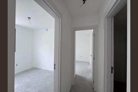 Apartamento à venda com 72m², 2 quartos e 1 vagaCorredor