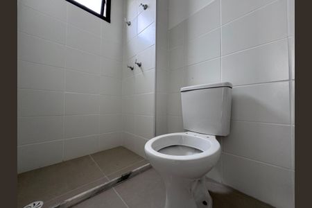 Apartamento à venda com 72m², 2 quartos e 1 vagaSuíte - Banheiro