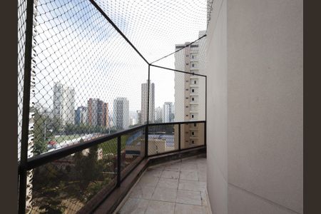 Apartamento para alugar com 637m², 4 quartos e 4 vagasVaranda
