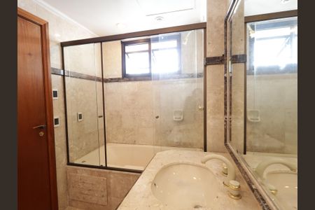 Apartamento para alugar com 637m², 4 quartos e 4 vagasBanheiro da Suíte 2