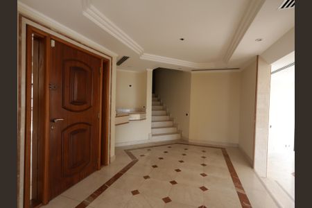 Apartamento para alugar com 637m², 4 quartos e 4 vagasHall