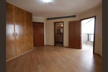 Apartamento para alugar com 637m², 4 quartos e 4 vagasSuíte 1