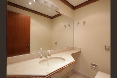 Apartamento para alugar com 637m², 4 quartos e 4 vagasLavabo