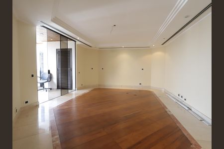 Apartamento para alugar com 637m², 4 quartos e 4 vagasSala