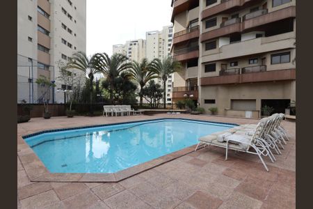Apartamento para alugar com 637m², 4 quartos e 4 vagasÁrea comum - Piscina