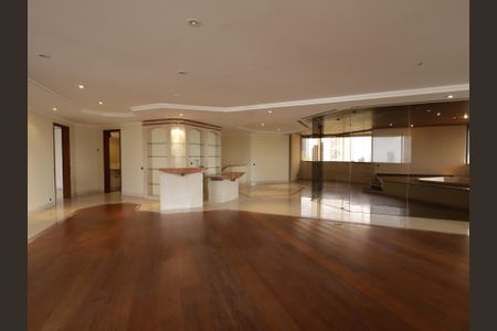 Apartamento para alugar com 637m², 4 quartos e 4 vagasÁrea comum Salão