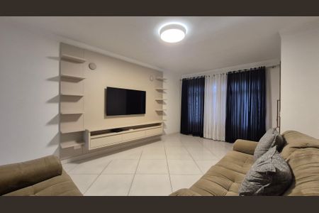 Sala de casa à venda com 2 quartos, 208m² em Vila Camilópolis, Santo André