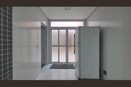 Casa à venda com 208m², 2 quartos e 2 vagasCozinha