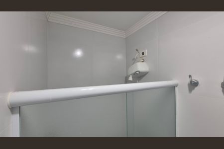 Casa à venda com 208m², 2 quartos e 2 vagasBanheiro 2