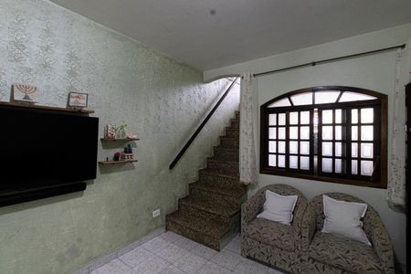 Sala de casa à venda com 3 quartos, 110m² em Conjunto Habitacional A. E. Carvalho, São Paulo