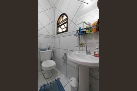 Casa à venda com 110m², 3 quartos e 2 vagas Casa à venda com 110m², 3 quartos e 2 vagasBanheiro da Suíte