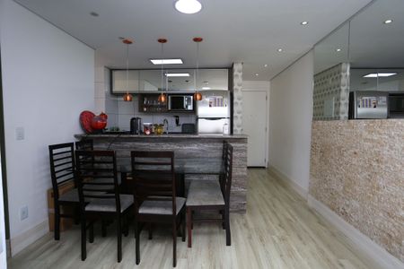 Apartamento à venda com 66m², 3 quartos e 1 vagaSala