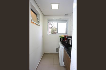 Apartamento à venda com 66m², 3 quartos e 1 vagaÁrea de Serviço