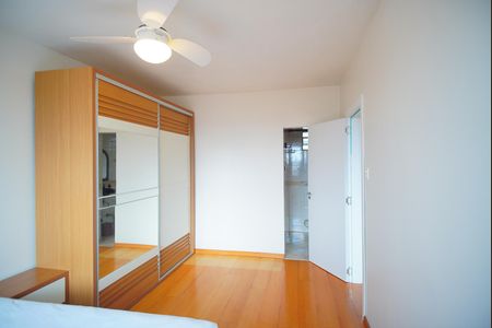 Apartamento para alugar com 78m², 2 quartos e 1 vagaSuíte