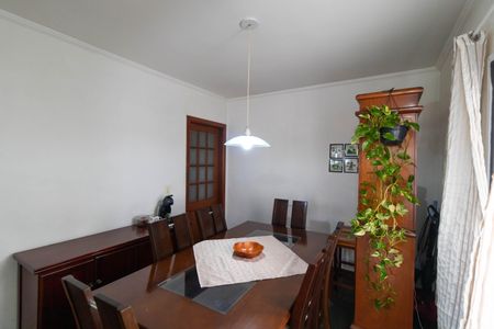 Apartamento à venda com 88m², 2 quartos e sem vagaSala